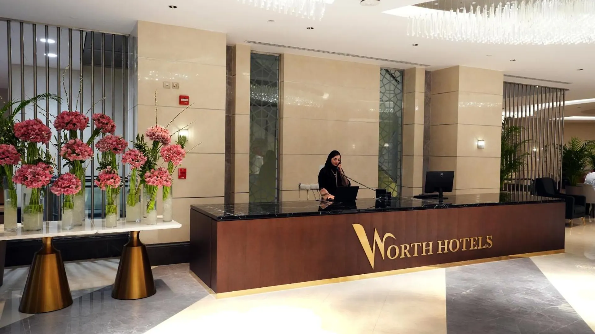Peninsula Worth Hotel Medina