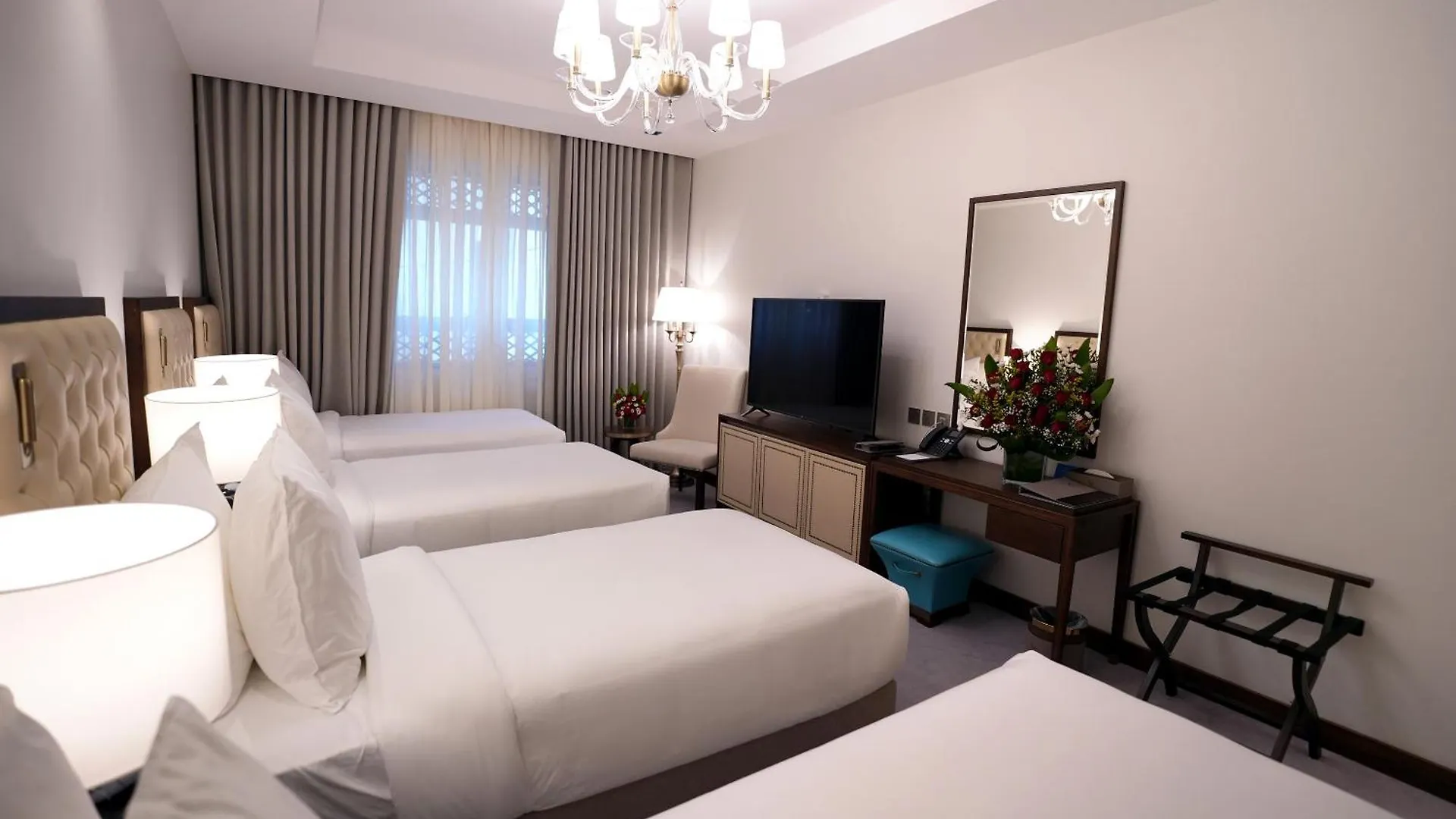 Peninsula Worth Hotel Medina Saudi Arabia